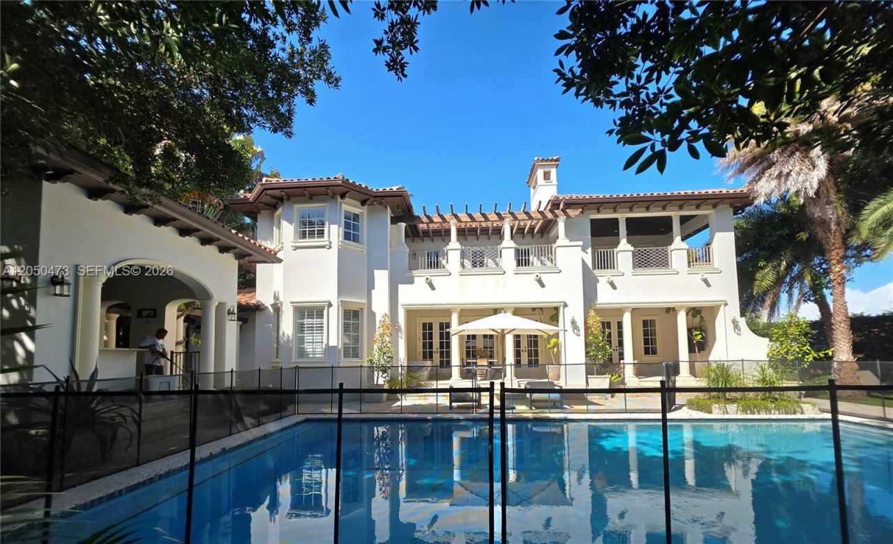 277 Marinero Ct , Coral Gables, FL 33143 Photo