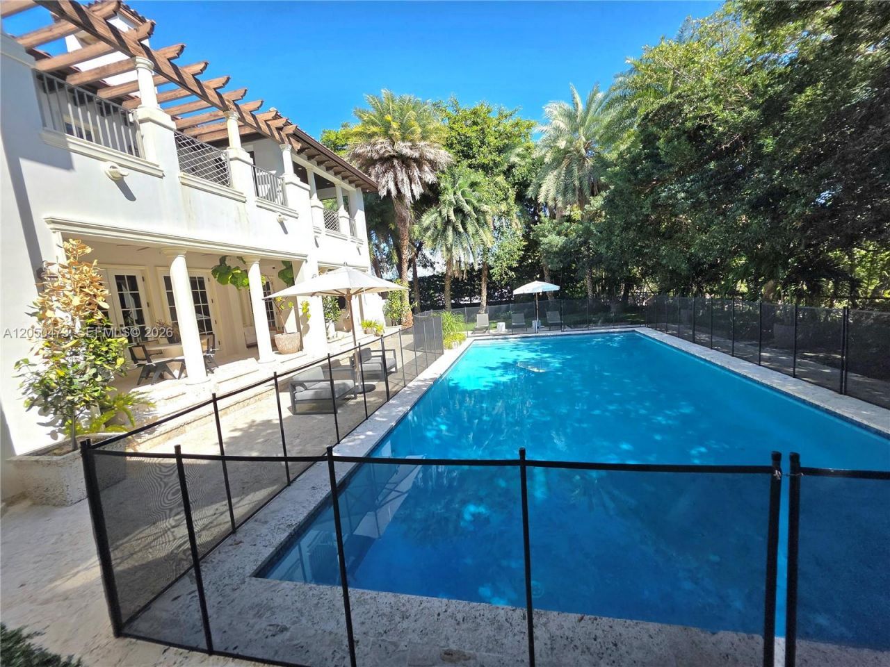 277 Marinero Ct , Coral Gables, FL 33143 Photo