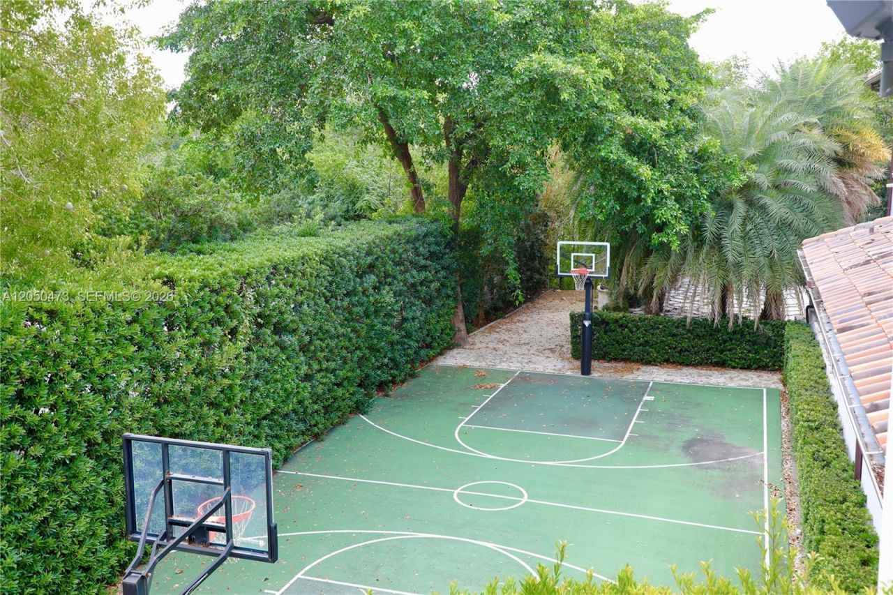 277 Marinero Ct , Coral Gables, FL 33143 Photo