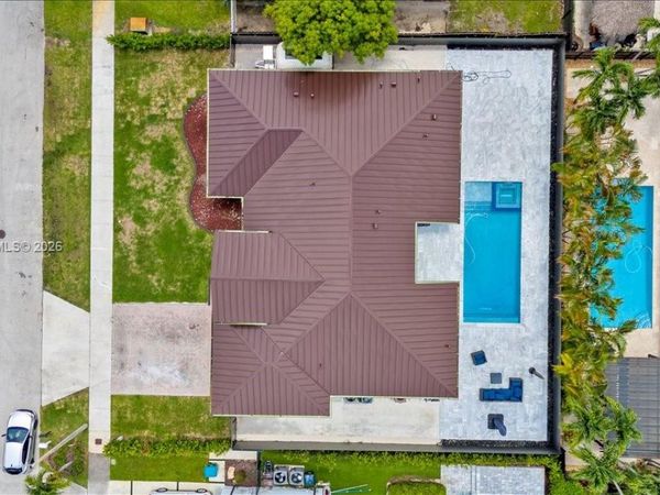 16234 SW 48th Ter , Miami, FL 33185