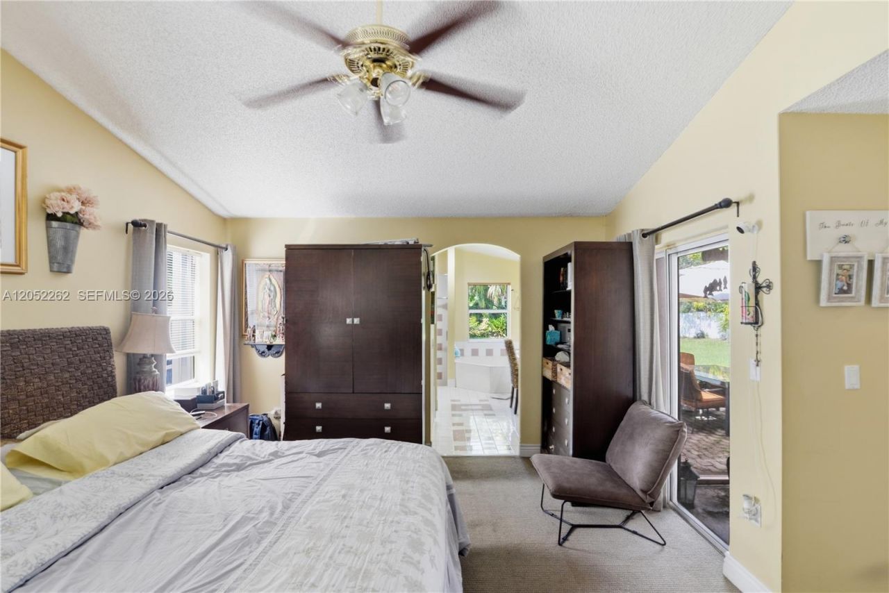 13341 SW 19th St, Miramar, FL 33027 Photo