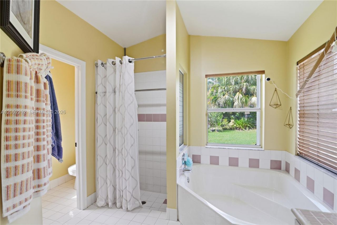 13341 SW 19th St, Miramar, FL 33027 Photo