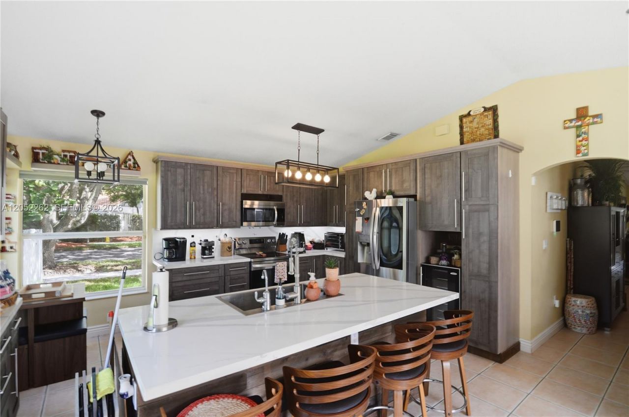 13341 SW 19th St, Miramar, FL 33027 Photo
