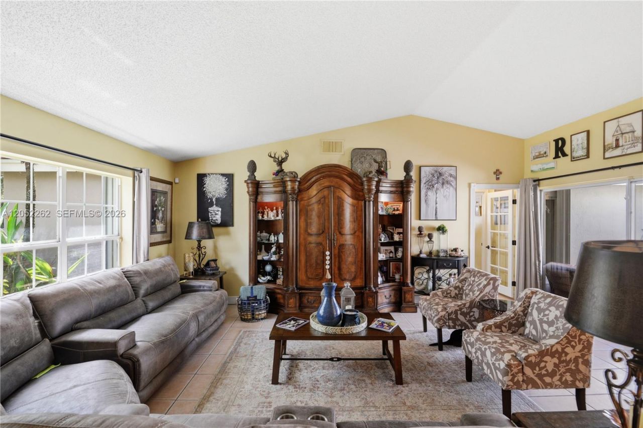 13341 SW 19th St, Miramar, FL 33027 Photo