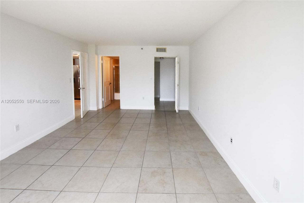 540 Brickell Key Dr , Unit 1511, Miami, FL 33131 Photo