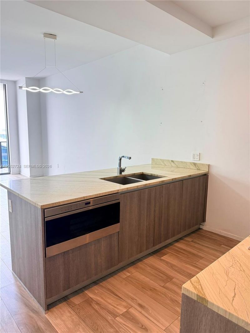 801 S Miami Ave , Unit 5108, Miami, FL 33130 Photo