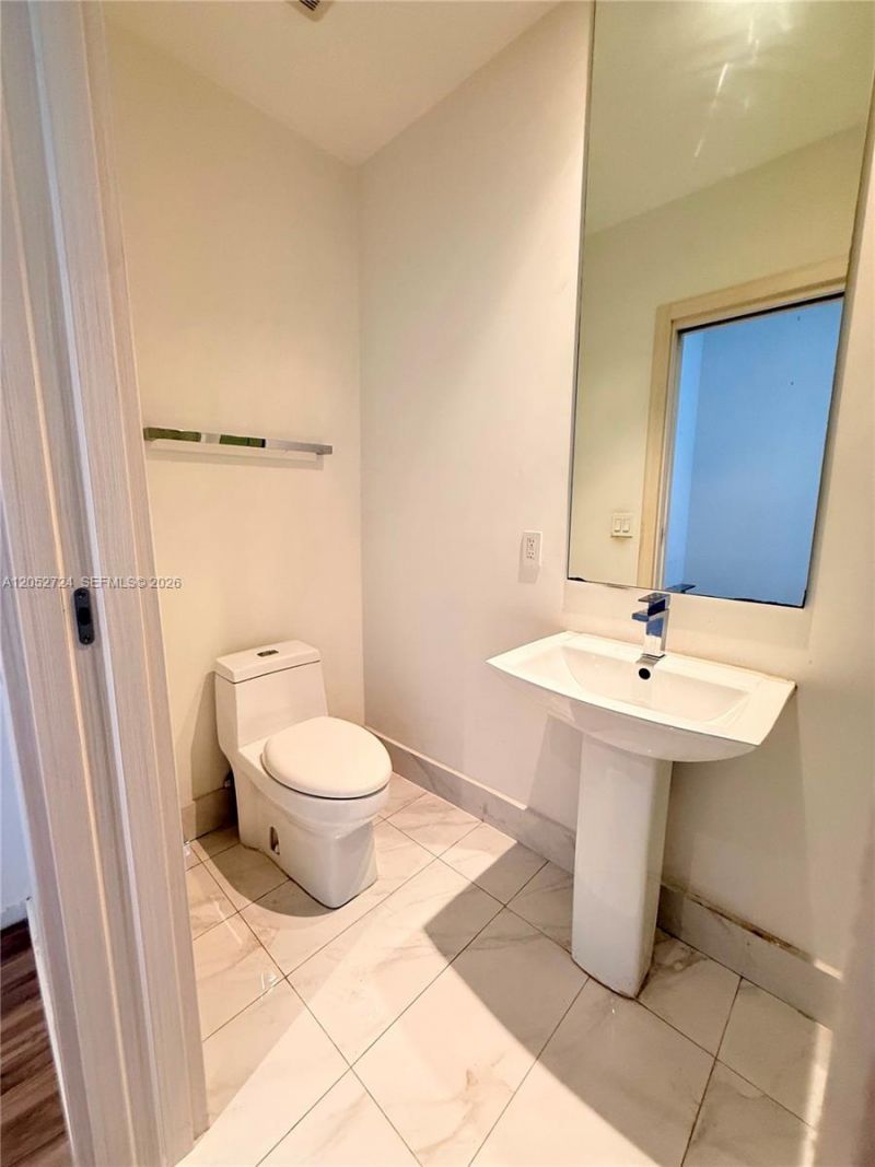 801 S Miami Ave , Unit 5108, Miami, FL 33130 Photo