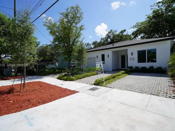 112 NW 24th Ct , Miami, FL 33125