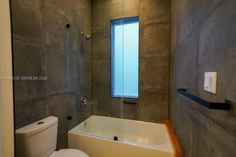112 NW 24th Ct , Miami, FL 33125 Photo