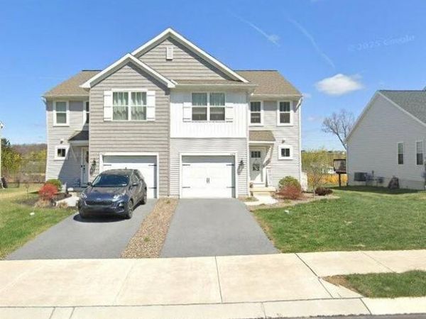 425 SMOKERING DRIVE, ROBESONIA, PA 19551