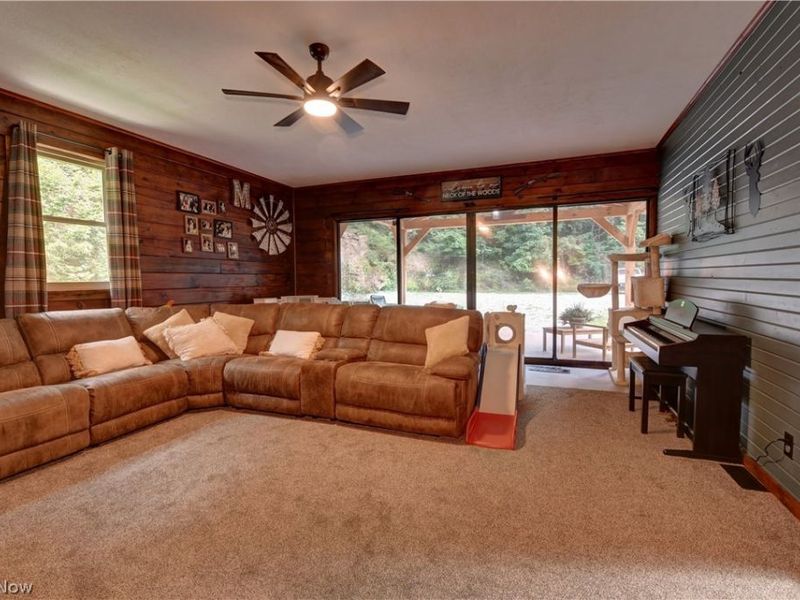 2291 Ivory Road NW, Dellroy, OH 44620 Photo 10