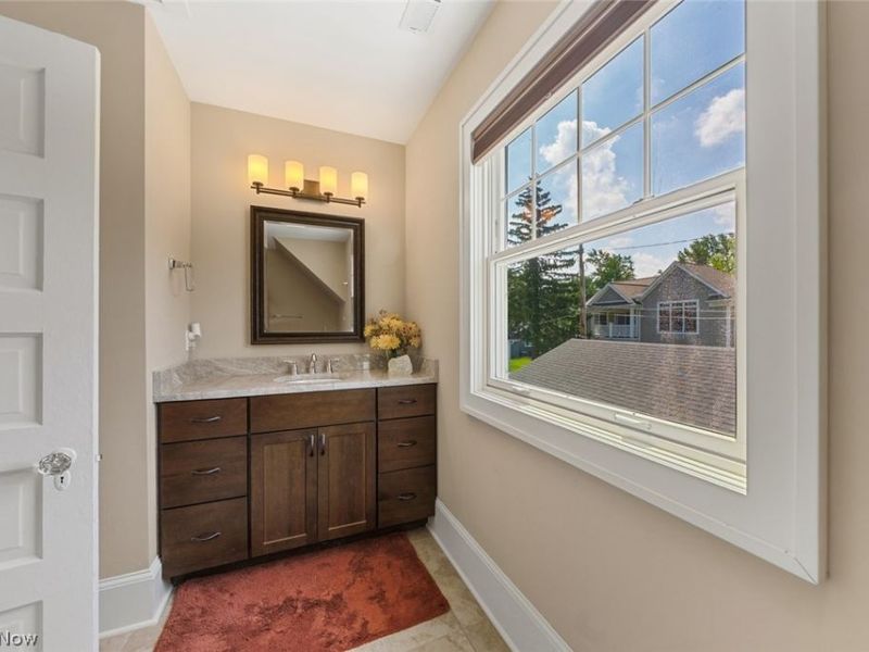 25021 Lakeview Drive, Bay Village, OH 44140 Photo 36