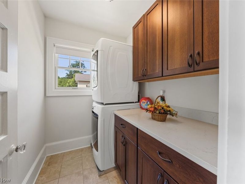 25021 Lakeview Drive, Bay Village, OH 44140 Photo 40