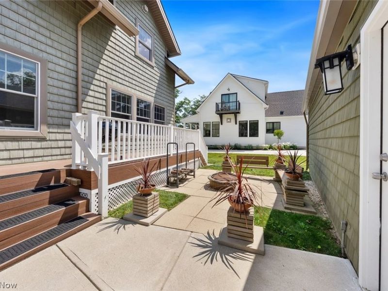 25021 Lakeview Drive, Bay Village, OH 44140 Photo 43