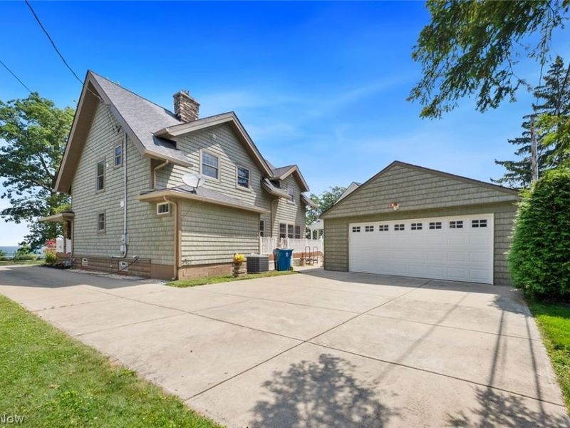 25021 Lakeview Drive, Bay Village, OH 44140 Photo 45