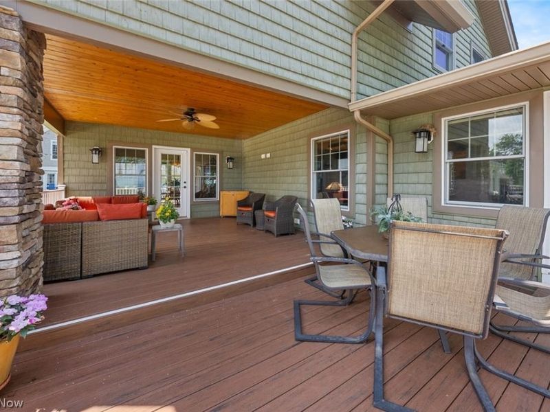 25021 Lakeview Drive, Bay Village, OH 44140 Photo 6