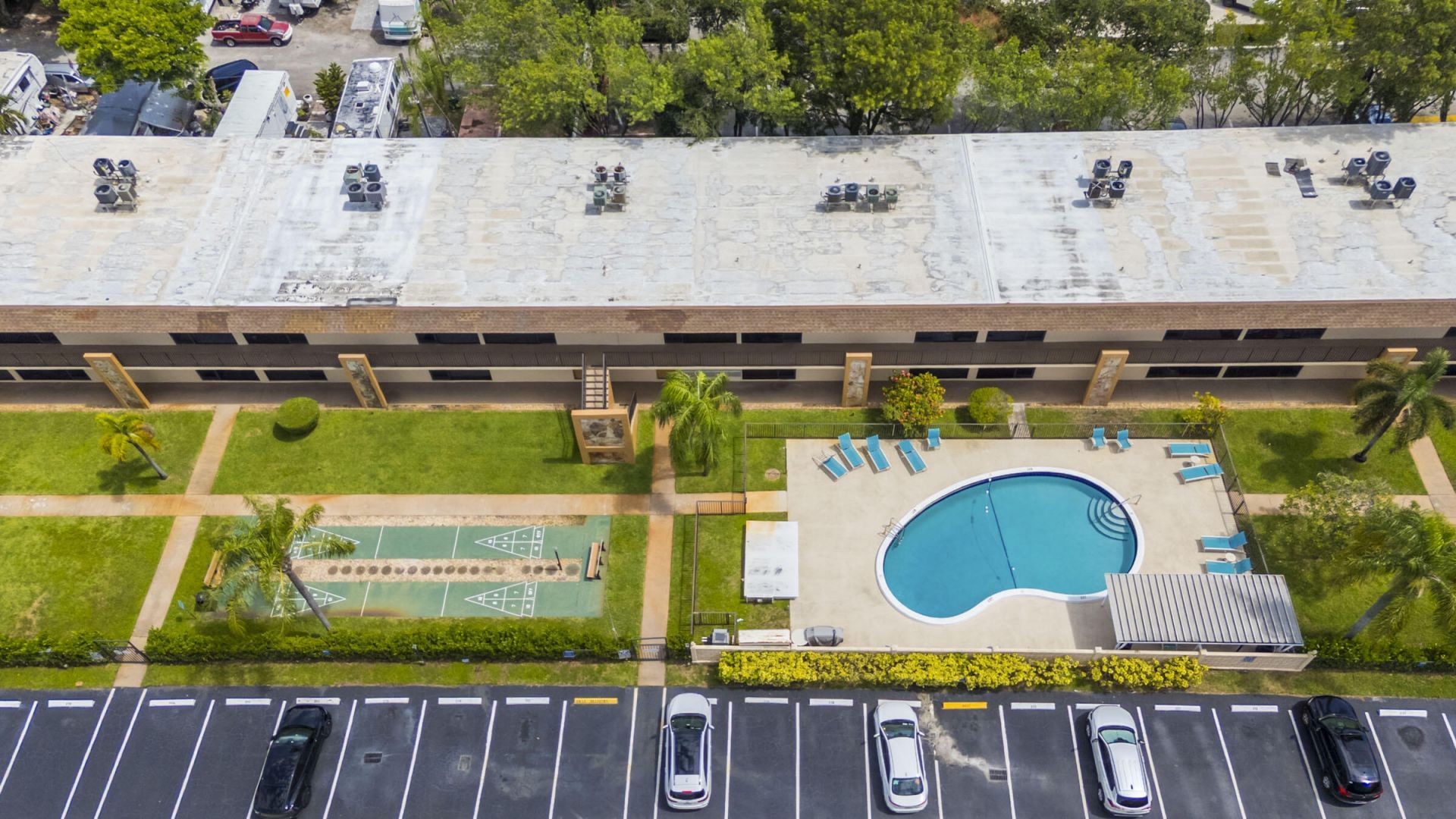 421 NE 1st Street, Unit 204, Hallandale Beach, FL 33009 Photo
