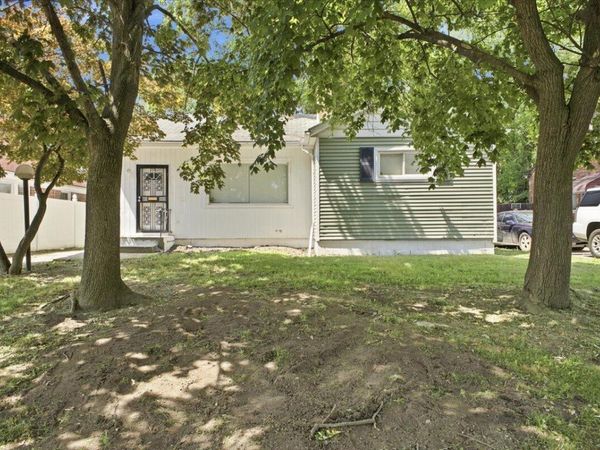 5727 University Place, Detroit, MI 48224