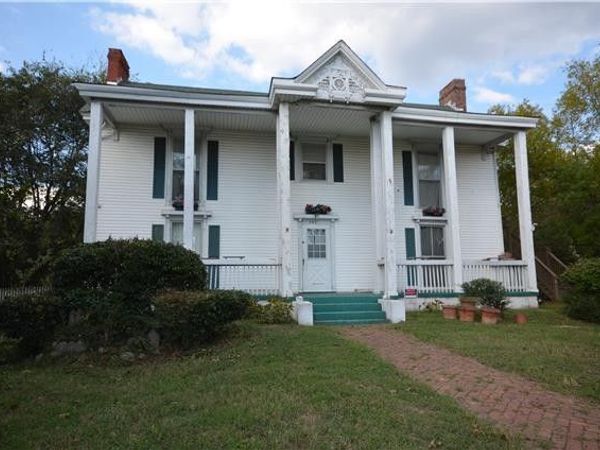 501 E St , Clarksville, TN 37042