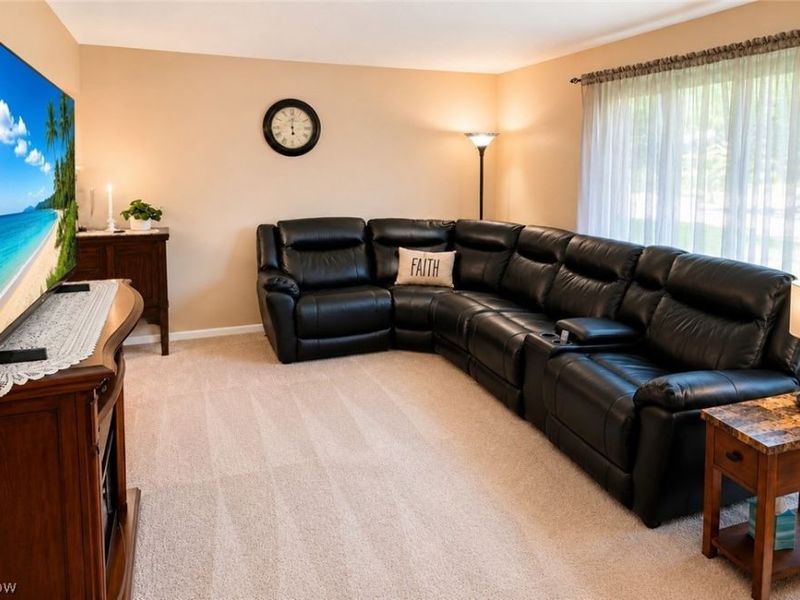 32703 Arlesford Drive, Solon, OH 44139 Photo 11