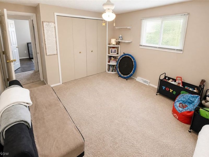 32703 Arlesford Drive, Solon, OH 44139 Photo 18