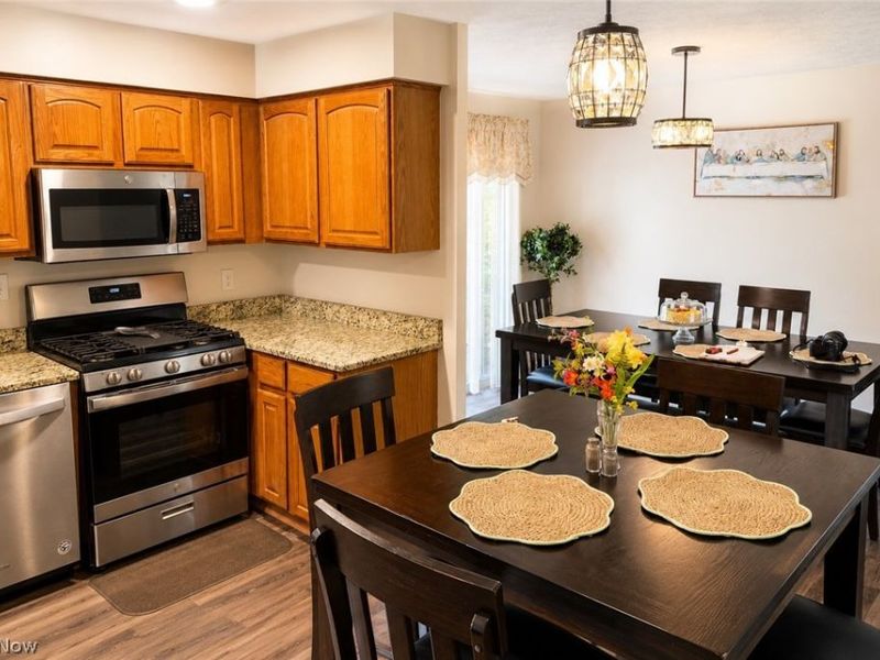 32703 Arlesford Drive, Solon, OH 44139 Photo 7