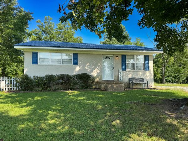 1276 State Hwy 355, Etta, MS 38627
