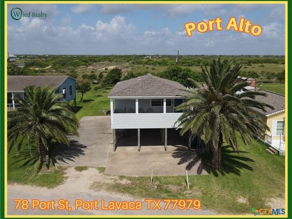 78 Port Street , Port Lavaca, TX 77979