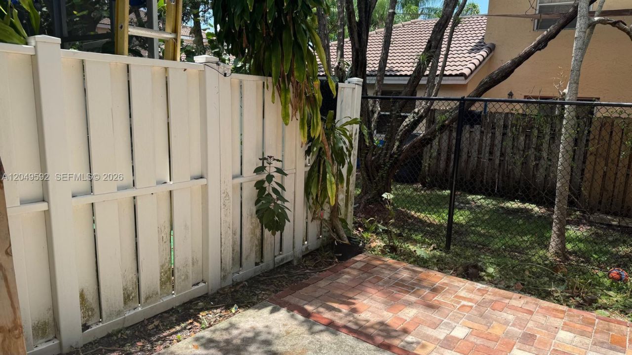 9064 NW 54th St , Unit 9064, Sunrise, FL 33351 Photo