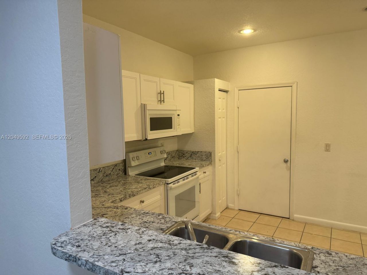 9064 NW 54th St , Unit 9064, Sunrise, FL 33351 Photo