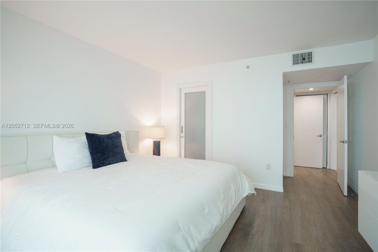 90 Alton Rd , Unit 2306, Miami Beach, FL 33139 Photo