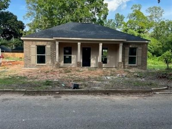 360 Burton Avenue, Mobile, AL 36607