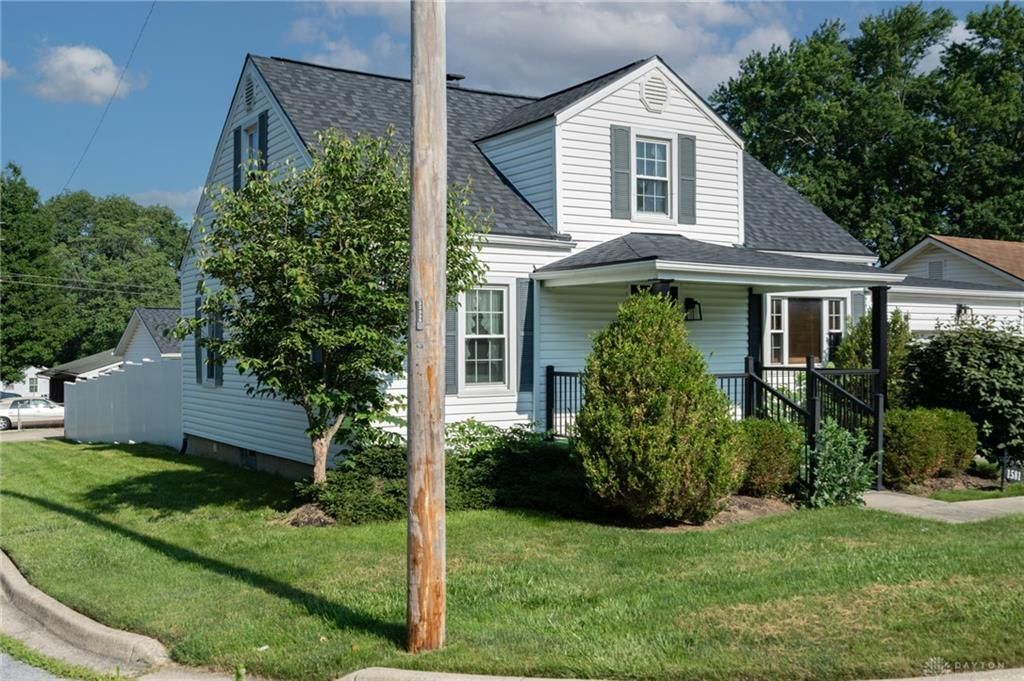 1581 Stewart Boulevard, Fairborn, OH 45324 Main Photo