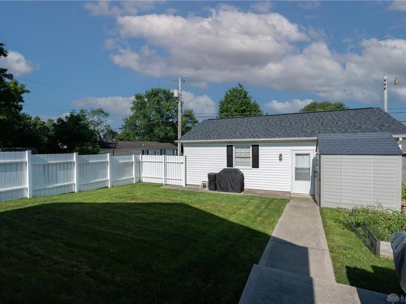 1581 Stewart Boulevard, Fairborn, OH 45324 Photo 10