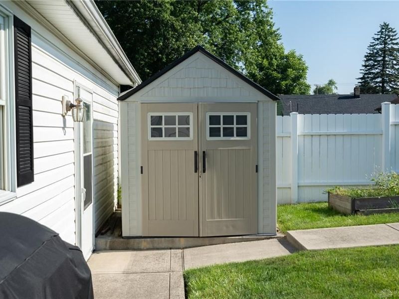 1581 Stewart Boulevard, Fairborn, OH 45324 Photo 13