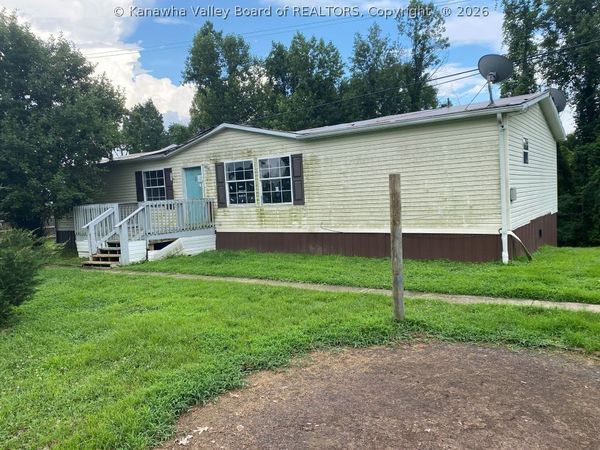 5456 Mount Union Road, Fraziers Bottom, WV 25082