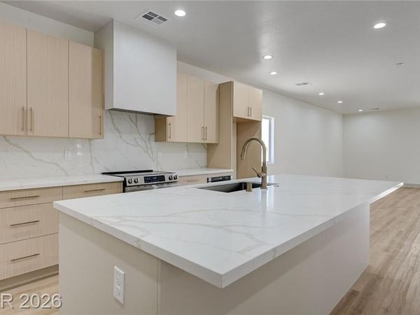 1871 S Manzanita Drive, Pahrump, NV 89048