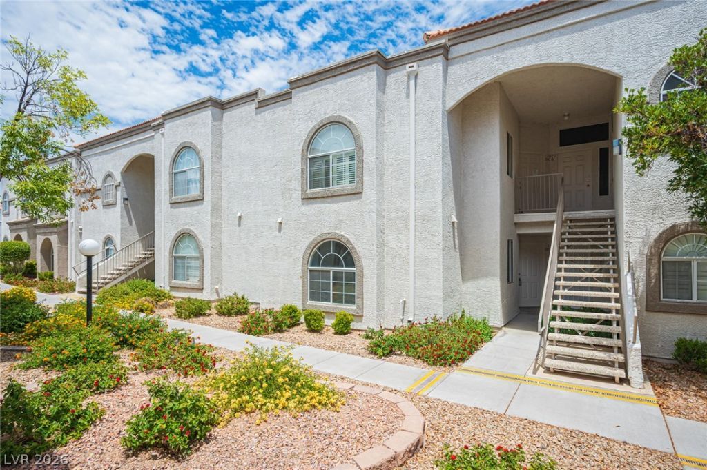 3125 N Buffalo Drive, Unit 1076, Las Vegas, NV 89128 Main Photo