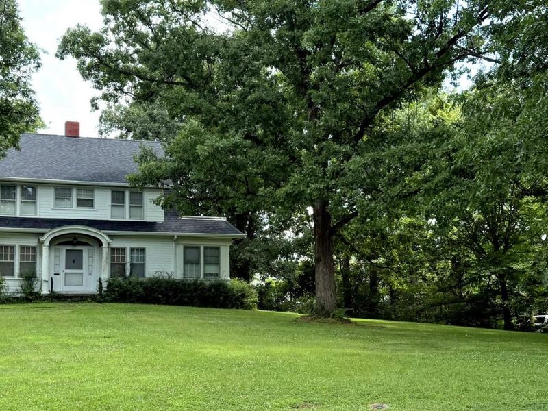 40 Beechwood Road, Fort Mitchell, KY 41017 Photo 1