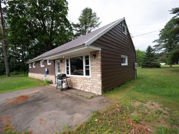 1862 State Route 365 , Cold Brook, NY 13324