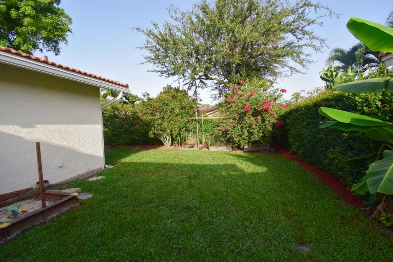 1520 NW 97th Avenue, Coral Springs, FL 33071 Photo
