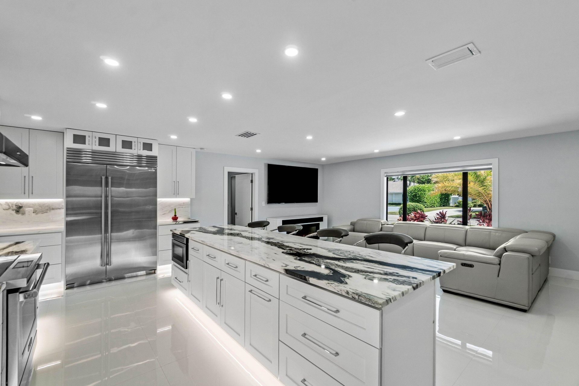 820 SW 16th Street, Boca Raton, FL 33486 Photo