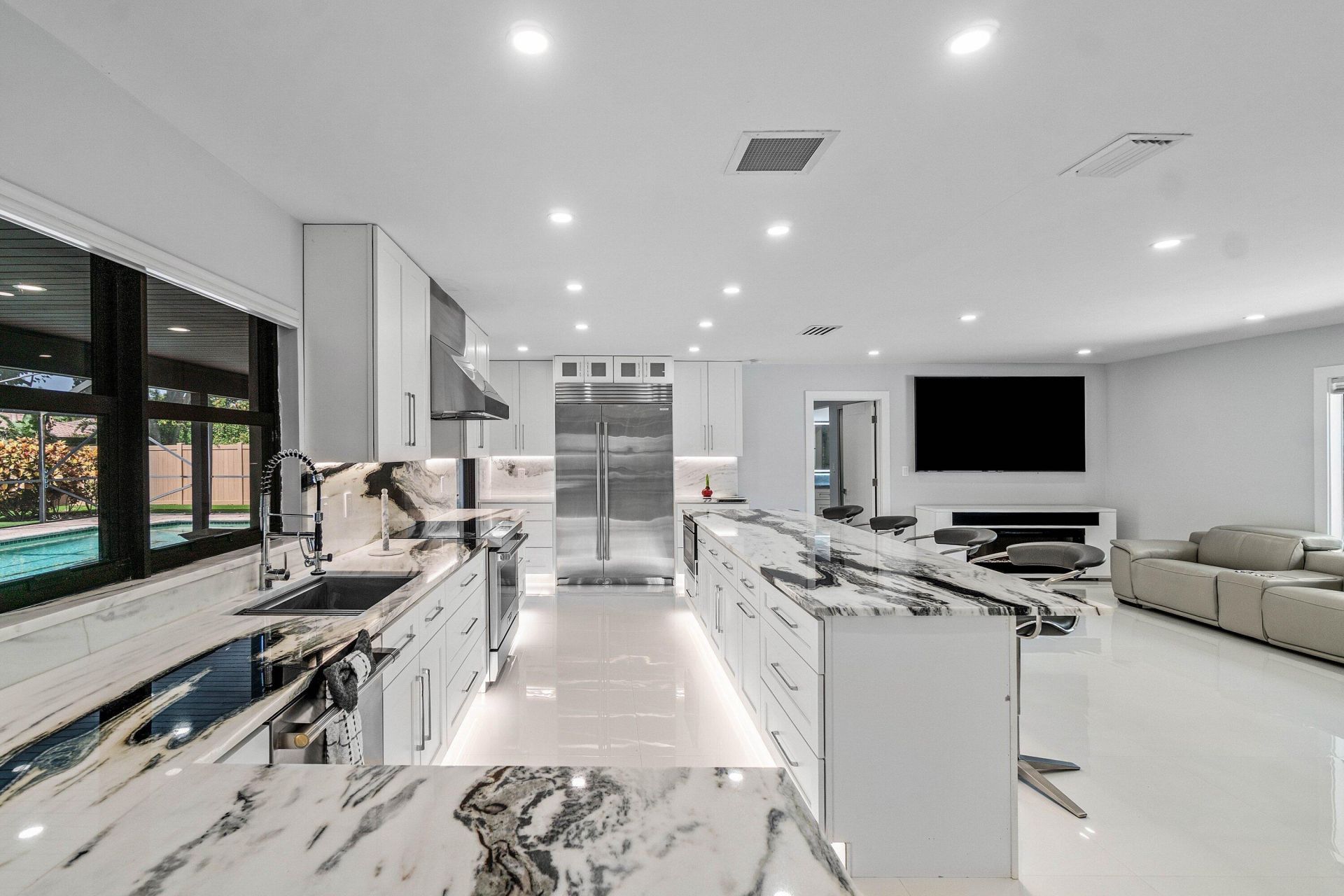 820 SW 16th Street, Boca Raton, FL 33486 Photo