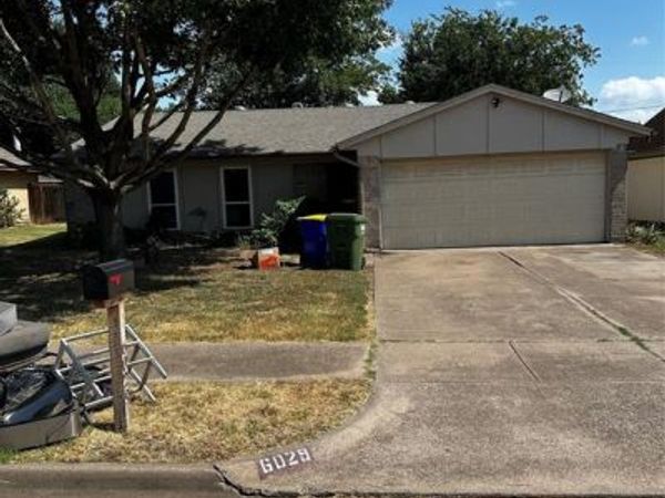 6029 Kary Lynn Drive S, Watauga, TX 76148