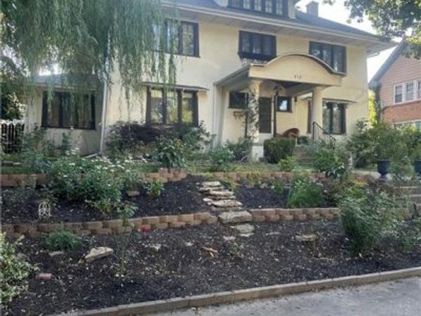 412 N Van Brunt Boulevard, Kansas City, MO 64123