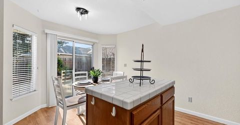 8312 Fintown Ct, Sacramento, CA 95828 Photo