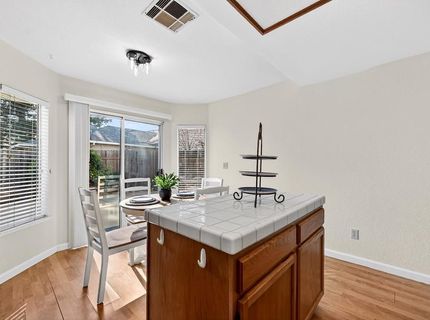 8312 Fintown Ct, Sacramento, CA 95828 Photo