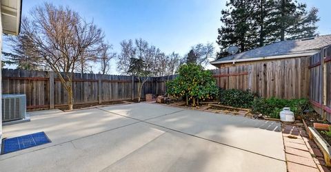 8312 Fintown Ct, Sacramento, CA 95828 Photo