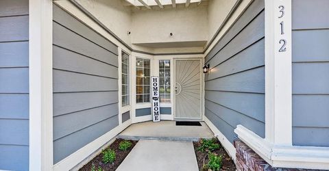 8312 Fintown Ct, Sacramento, CA 95828 Photo