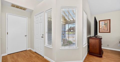 8312 Fintown Ct, Sacramento, CA 95828 Photo